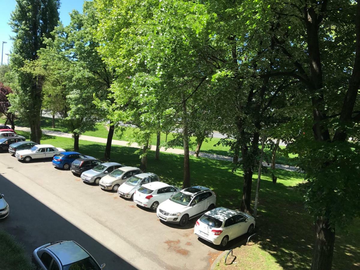 Green Avenue Apartment Zagreb Ngoại thất bức ảnh